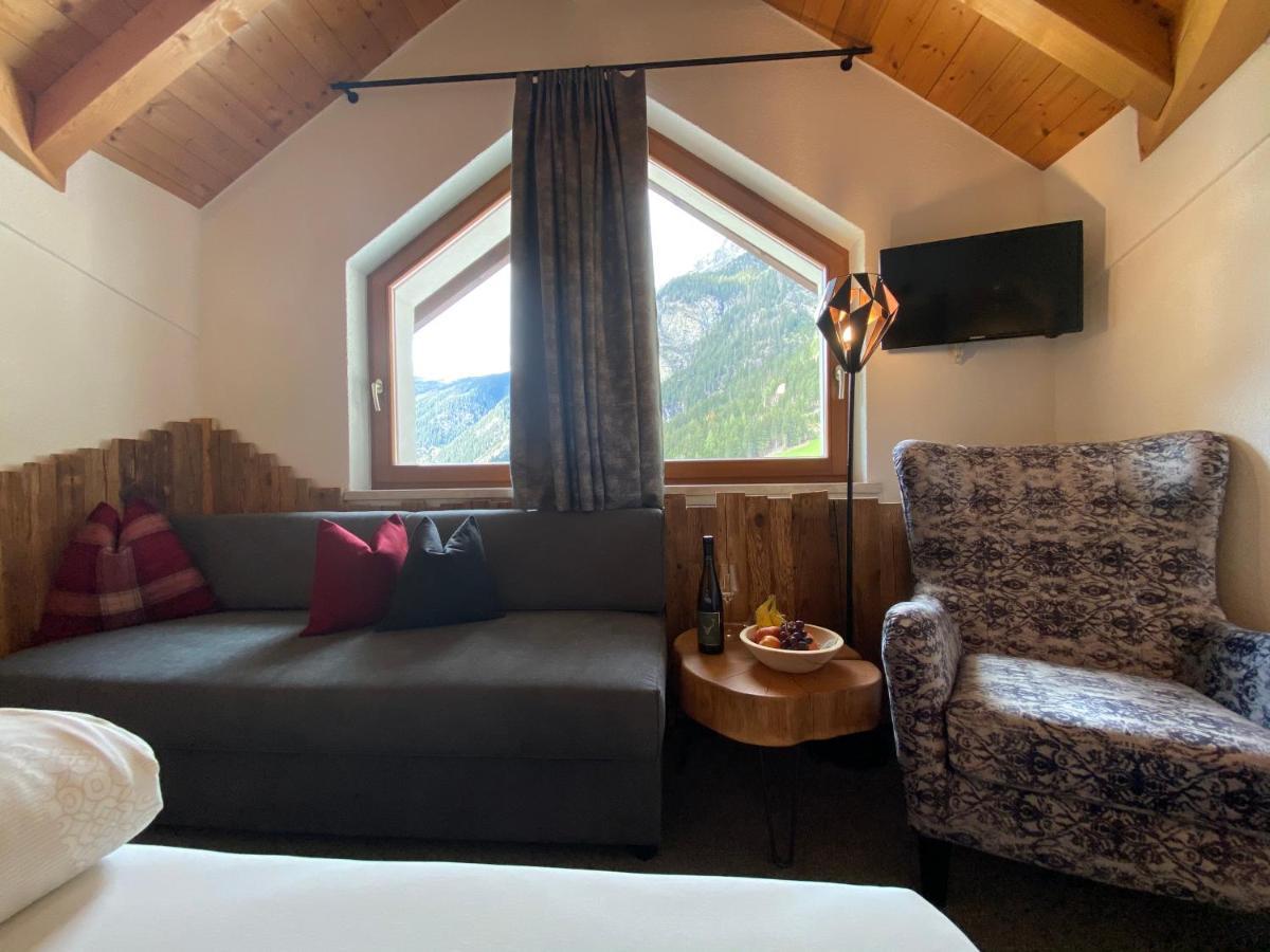 Hotel Jaegerhof Каунертал Екстериор снимка