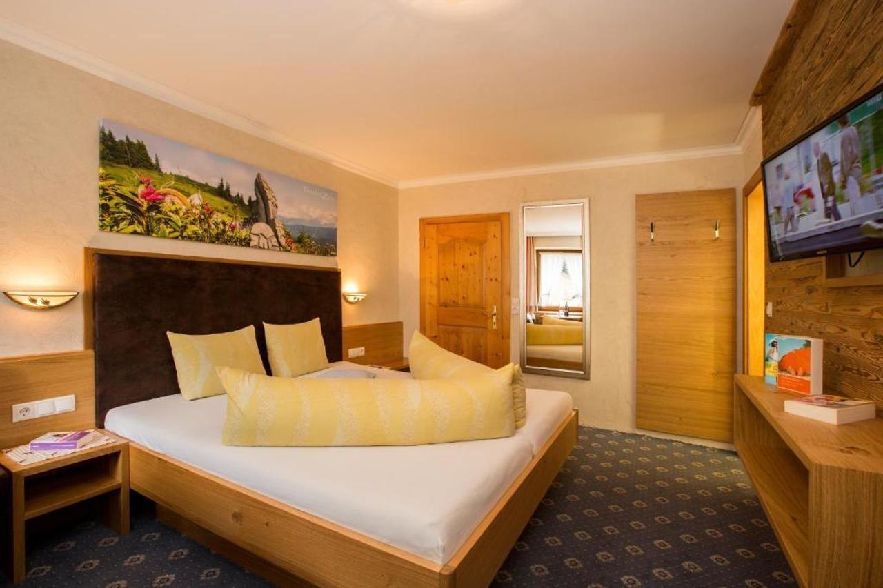 Hotel Jaegerhof Каунертал Екстериор снимка
