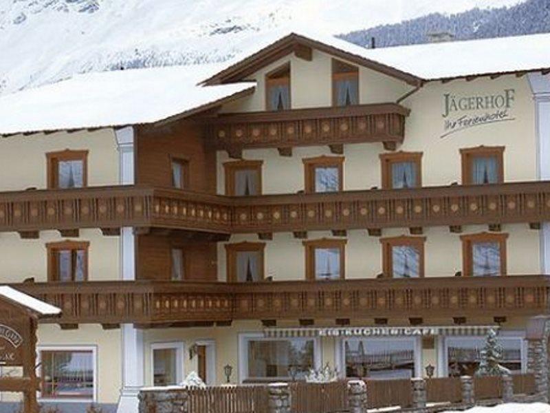 Hotel Jaegerhof Каунертал Екстериор снимка