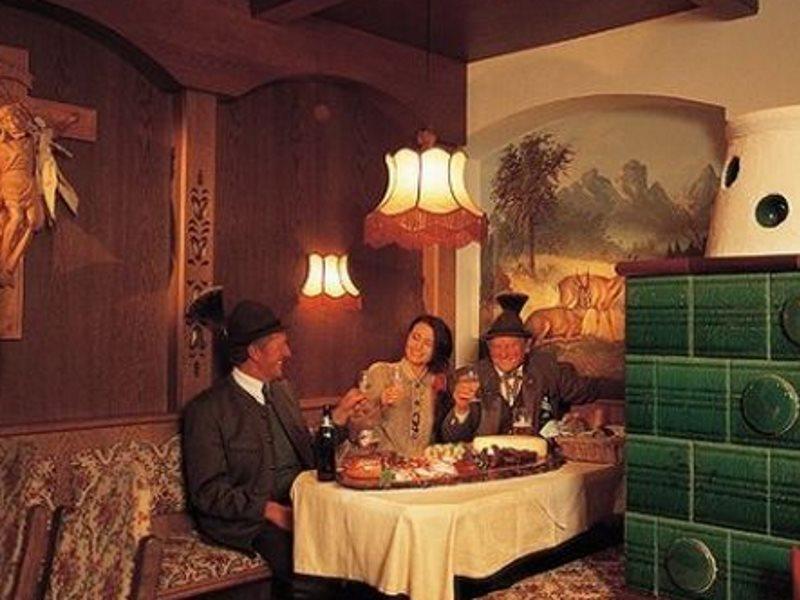 Hotel Jaegerhof Каунертал Екстериор снимка